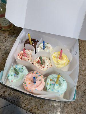 12 Box Cupcake Assortment (Vanilla Blue, Chocolate, Red Velvet, Lemon)