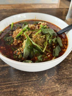 B6. Spicy Noodle with Soup