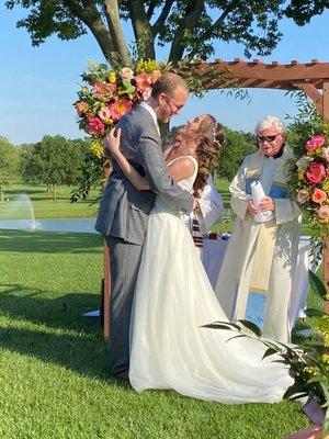 Beautiful setting at UMCC for an outdoor ceremony