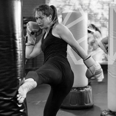 Experience the power of cardio kickboxing at Evolve Kickbox & Fitness. Our transformative classes challenge your body and min...