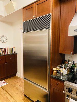 Sub zero refrigerator repair