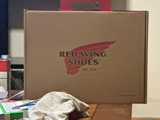 Redwing box and boot care oil