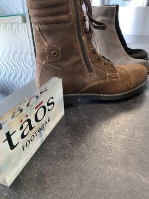 Women's "Taos" Brown Suede Lace/Zip Boot!