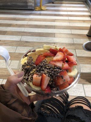 Acai Bowl with Cacao, Strawberries, Bananas, and Peanut Butter!