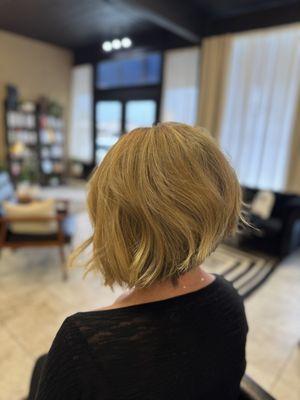 Inverted bob