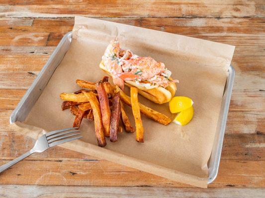 New England Style Lobster Roll