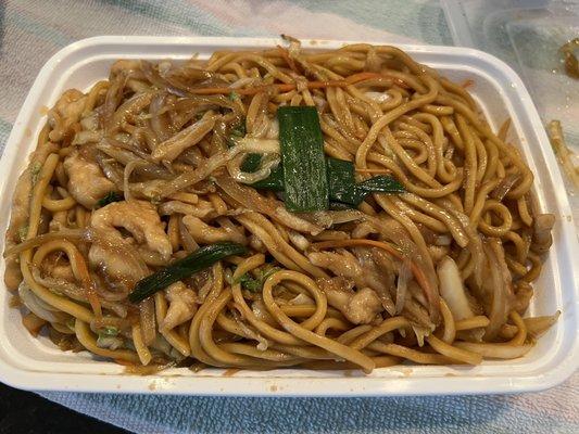 Chicken Lo Mein