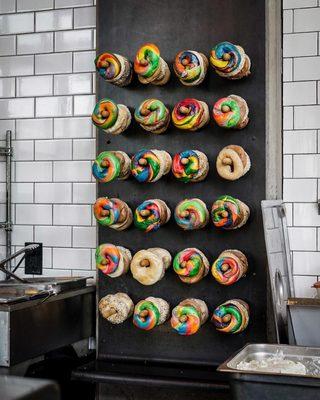 Their rainbow bagels!