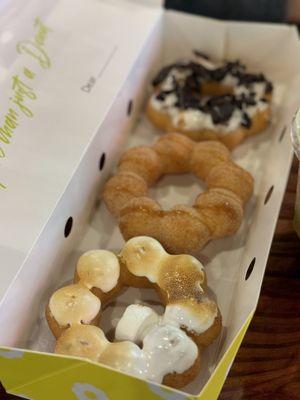 Marshmallow, cinnamon, Oreo 3 x Premium Mochi Donuts