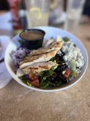 Grilled chicken Cobb