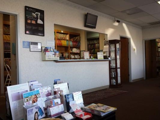 Front desk reception. Lots of samples and brochures on the coffee table.