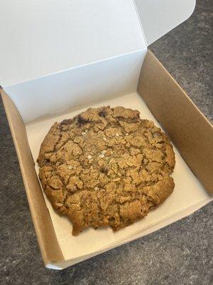 Peanut Butter Oatmeal Cookie