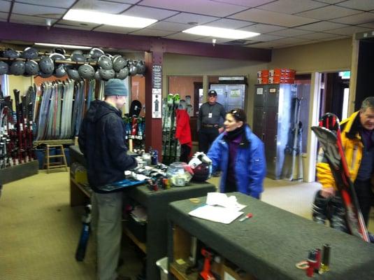 On Mountain Ski and Snowboard Rentals