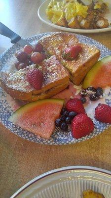 A special: French toast stuffed with fresh blueberries and mascarpone. It was delicious and I vote for it to be added to the permanent menu!