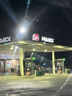 The old Valero is not the Pemex Gas Station!