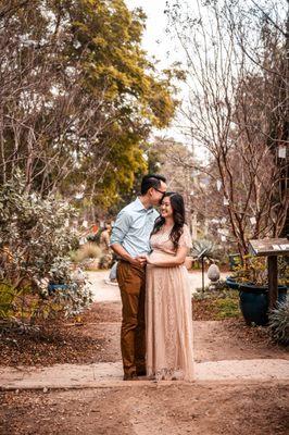 Maternity session shot by Adrian Wong Media