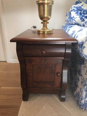 Living room end table