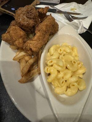 Famous Chicken Tenders Family-Style Meal