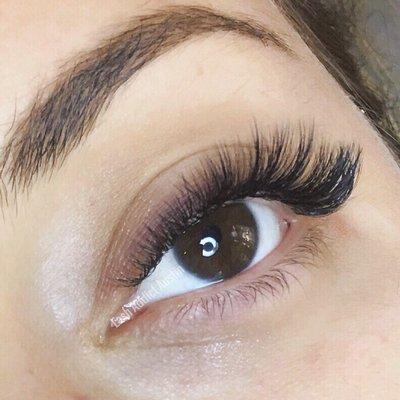 Volume lashes!