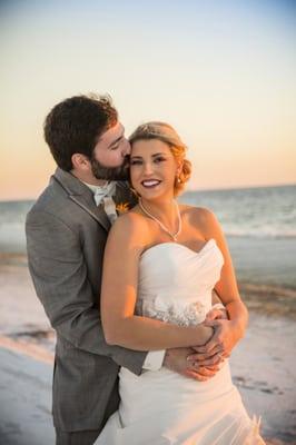 Beautiful wedding on Fort Myers Beach