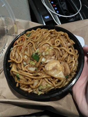 33. Chicken Lo Mein