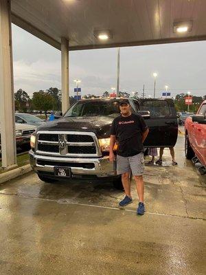 Congratulations to Mr. Rudy on his 2018 Ram 2500. That 2 hour drive was killer in that rain!!! Thank you for your business. Until next time!