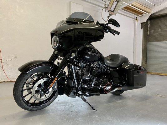 Harley Street Glide 128 Stage IV following Stage 2 Correction and Topped with IGL Kenzo Graphene