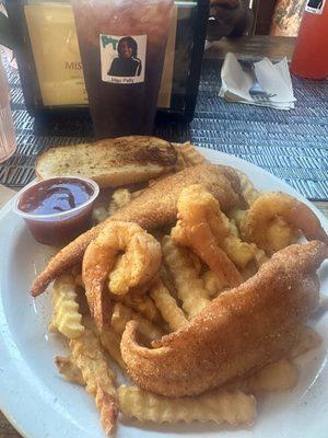 Catfish & Shrimp Combo (2 strips & 3 Jumbo Shrimp With Seasoned Fries & Garlic Bread