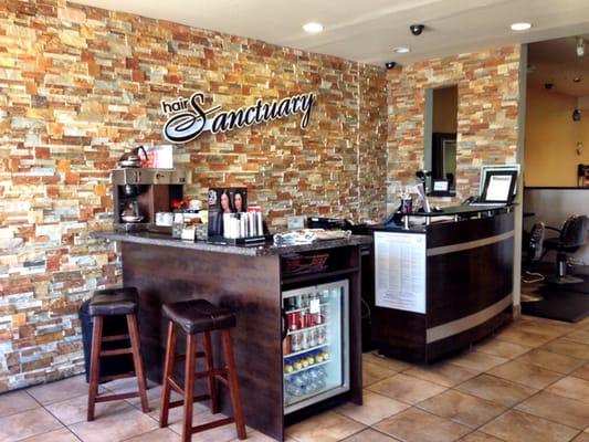 Waiting and reception area with refreshments