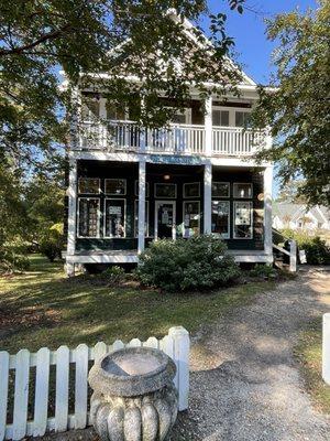 Outside / Exterior of bookshop in beaut sound front historic Corolla Village - def worth a stop-in and stroll around the area! Quaint!!!