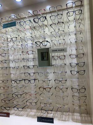 Great selection of frames. Love Diff Sun glasses