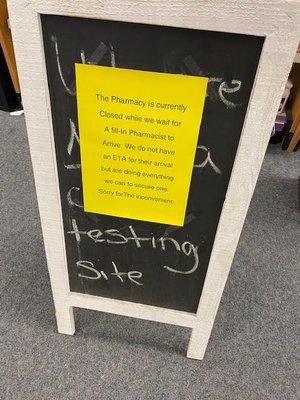 No-notice closing on Monday, 10/18 due to staffing mismanagement.  Didn't open that day until 330 p.m.