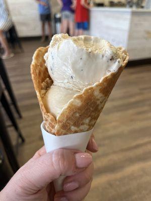 Waffle cone - medium size ice cream with Booskerdoo Coffee Crunch and brown sugar cookie dough! Yummmmm