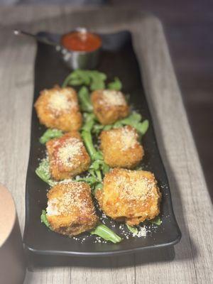 Mozzarella bites