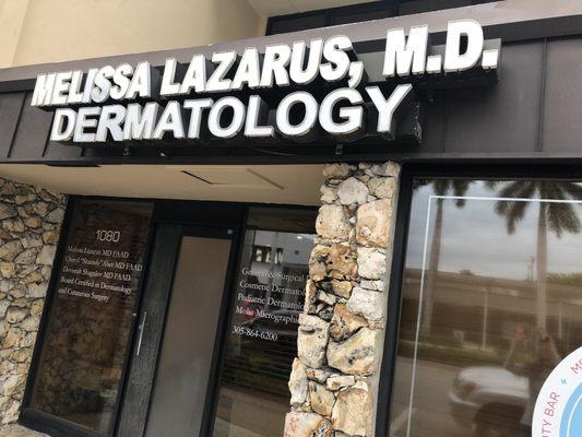 The entrance to the office of Dr. Melissa Lazarus in Bay Harbor Islands, Miami.