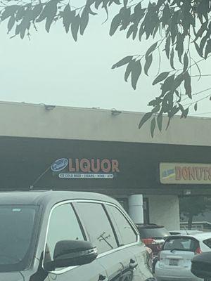 Daniel's Liquor