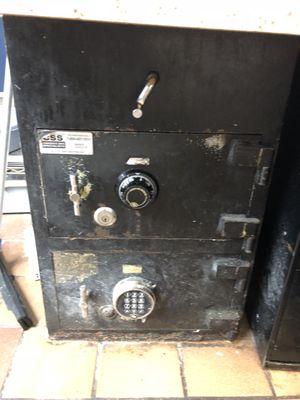 Proudly working in Richmond Hill, GA opening a safe that the customer was locked out of.