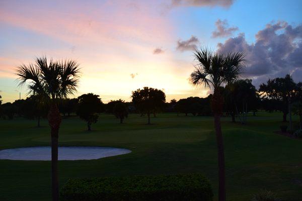 Vue 18 spectacular sunset views while you dine at Rockledge Country Club