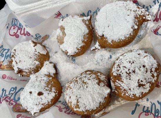 Funnel Cake Queen, Deep Fried Oreos 7/21