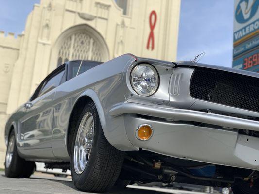 1965 mustang. Fixes the oil pressure issue.