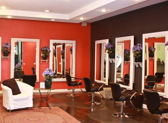 Luxe a Salon