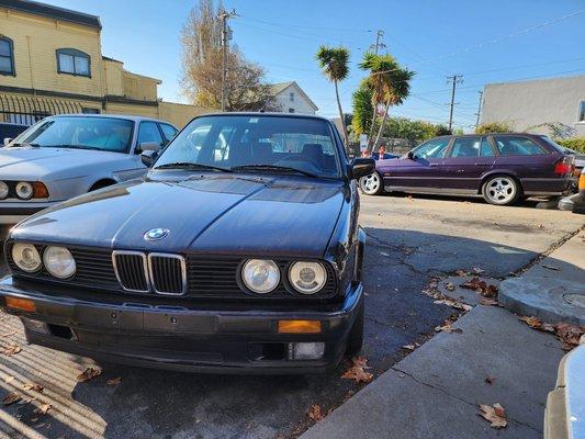 Euro E30 touring as well as Euro E35 M5 touriing awaiting some love, just another day at German Auto Sport.