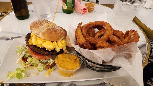 Mac & Cheeseburger with Onion Rings