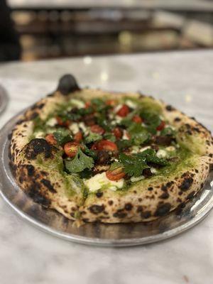 Spicy chicken with salsa verde, cilantro, and tomato!