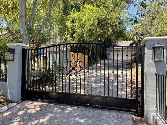 Shamrock Doors & Gates