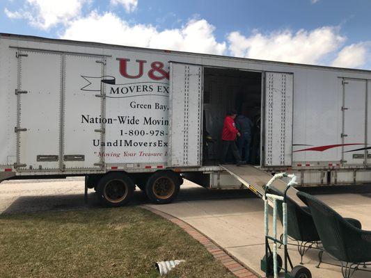 U & I Movers Express