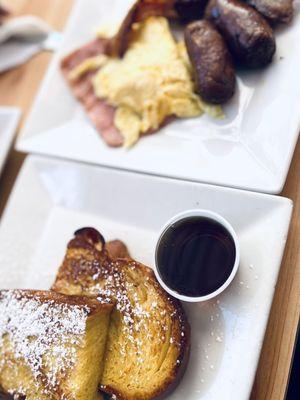 Big Boy plate w/ French Toast (on 10/07/2022)