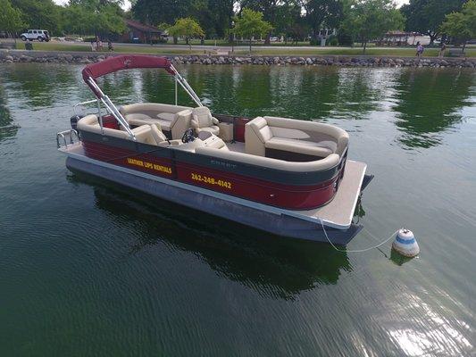 New Crest II Elite Pontoon