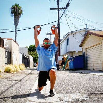 Kettlebell training. #personaltraining #grouptraining #venice #fitness