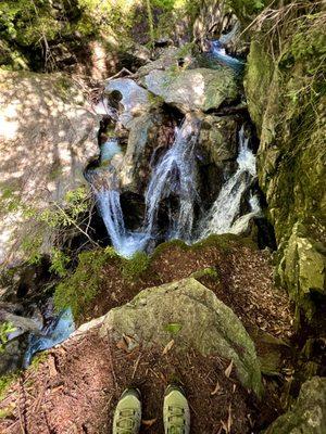 Upper part of the falls! So beautiful!!